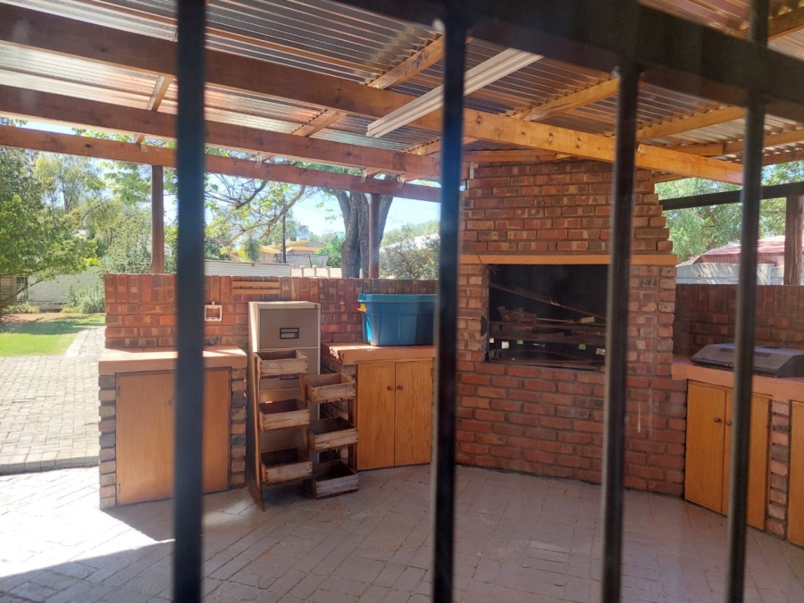 3 Bedroom Property for Sale in Hadison Park Northern Cape